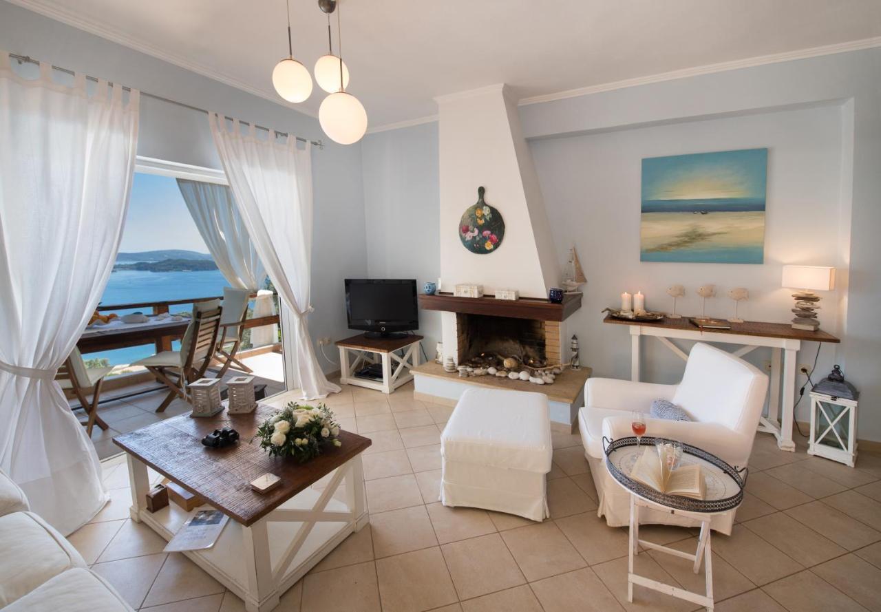 Villa Pasithea - Breathtaking Seaviews, Infinity Pool, Privacy, Close To The Beach Nydri  Exteriér fotografie